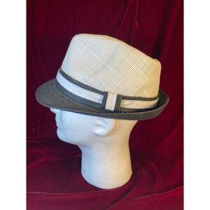 Magid Hats Mens Two Tone Woven Fedora White Grey Summer Sun Hat Short Brim